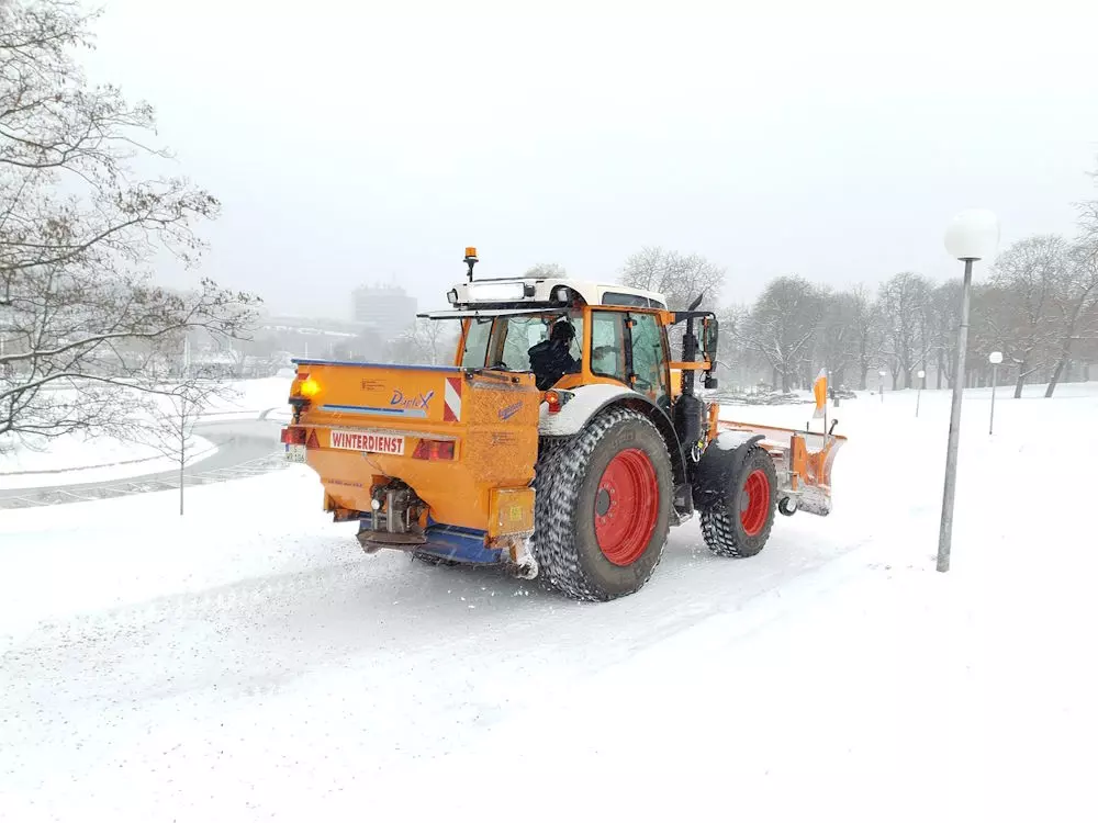 Winterdienst, Grünland Schraivogel, Matthias Schraivogel, Laupheim, Deutschland.